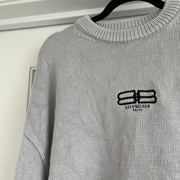 NWT Balenciaga License Crewneck Pullover Sweater Gray Embroidered Logo Sz Small - Picture 8 of 13
